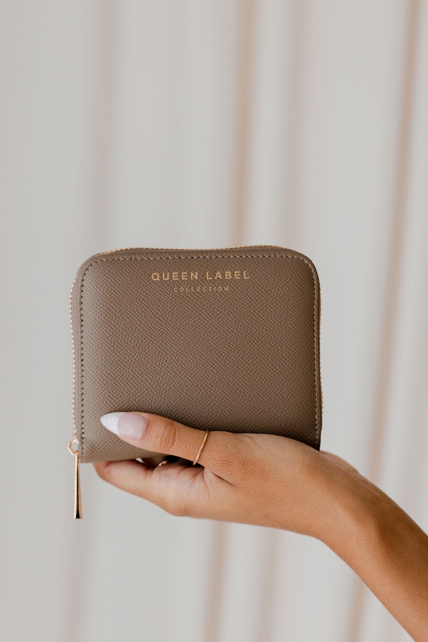 Sophia Wallet Taupe
