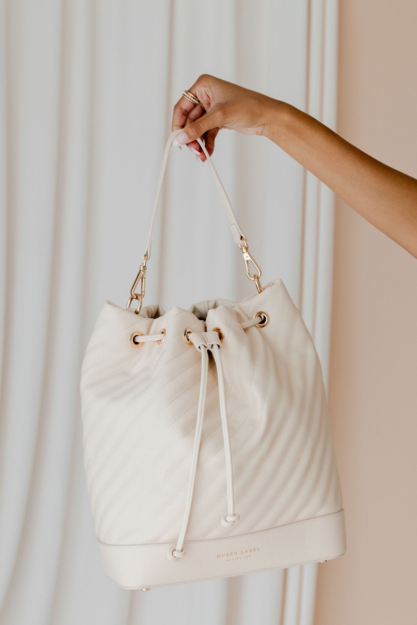 Sophia Bucket Bag - Cream