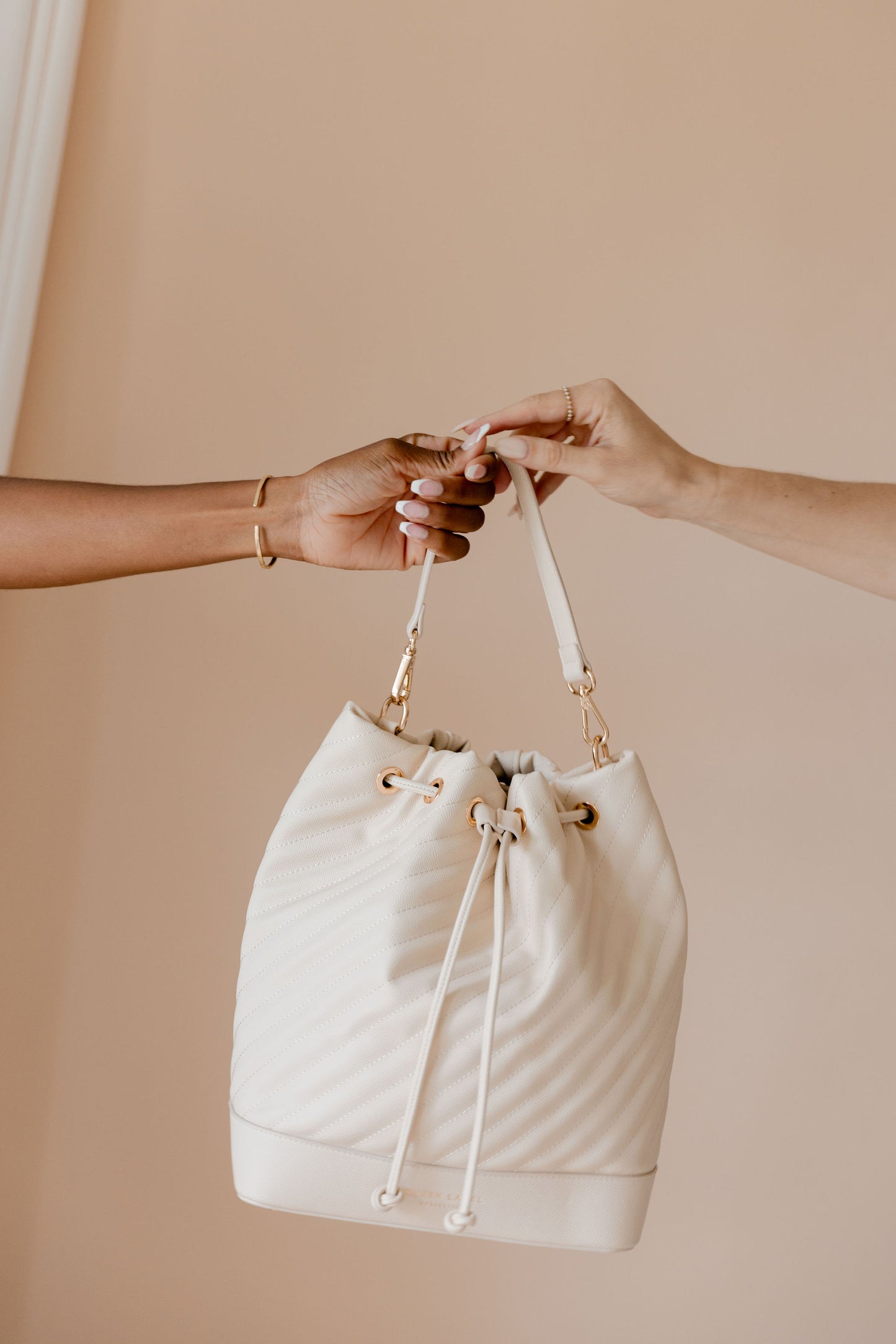 Sophia Bucket Bag - Cream